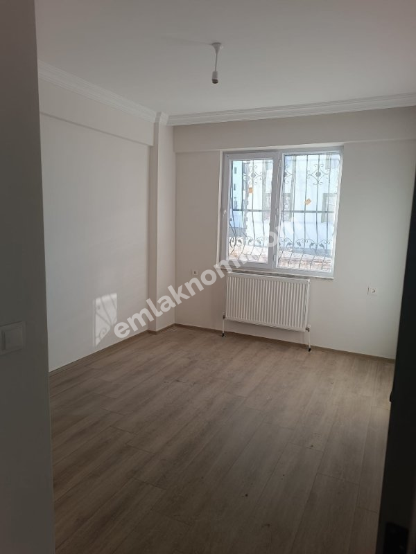 Ereğli Toros Mahallesi Satılık 1+1 Apart - Fotoğraf 10