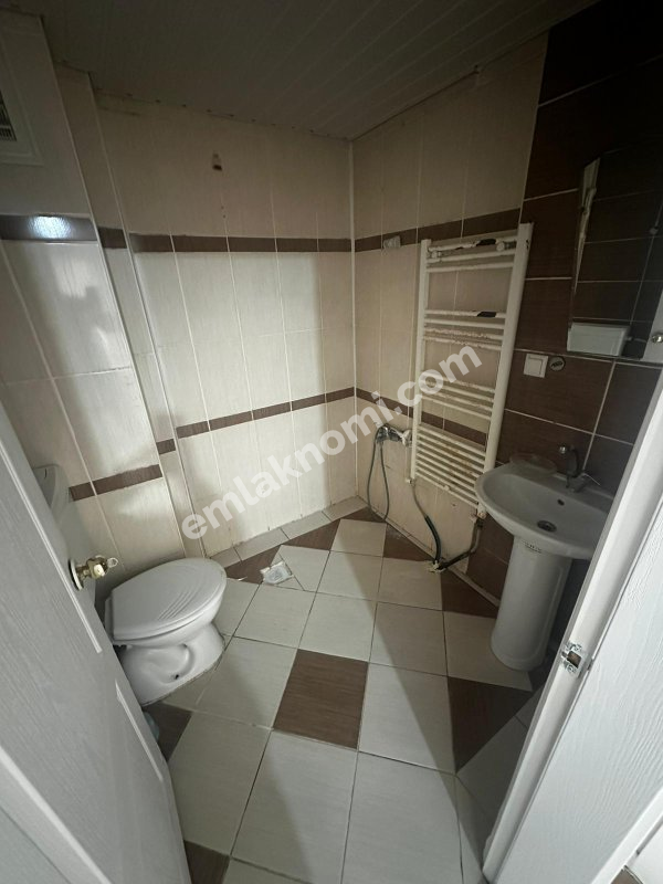 Karaman Osmangazi Mahallesi Satılık 2+1 Daire - Fotoğraf 3