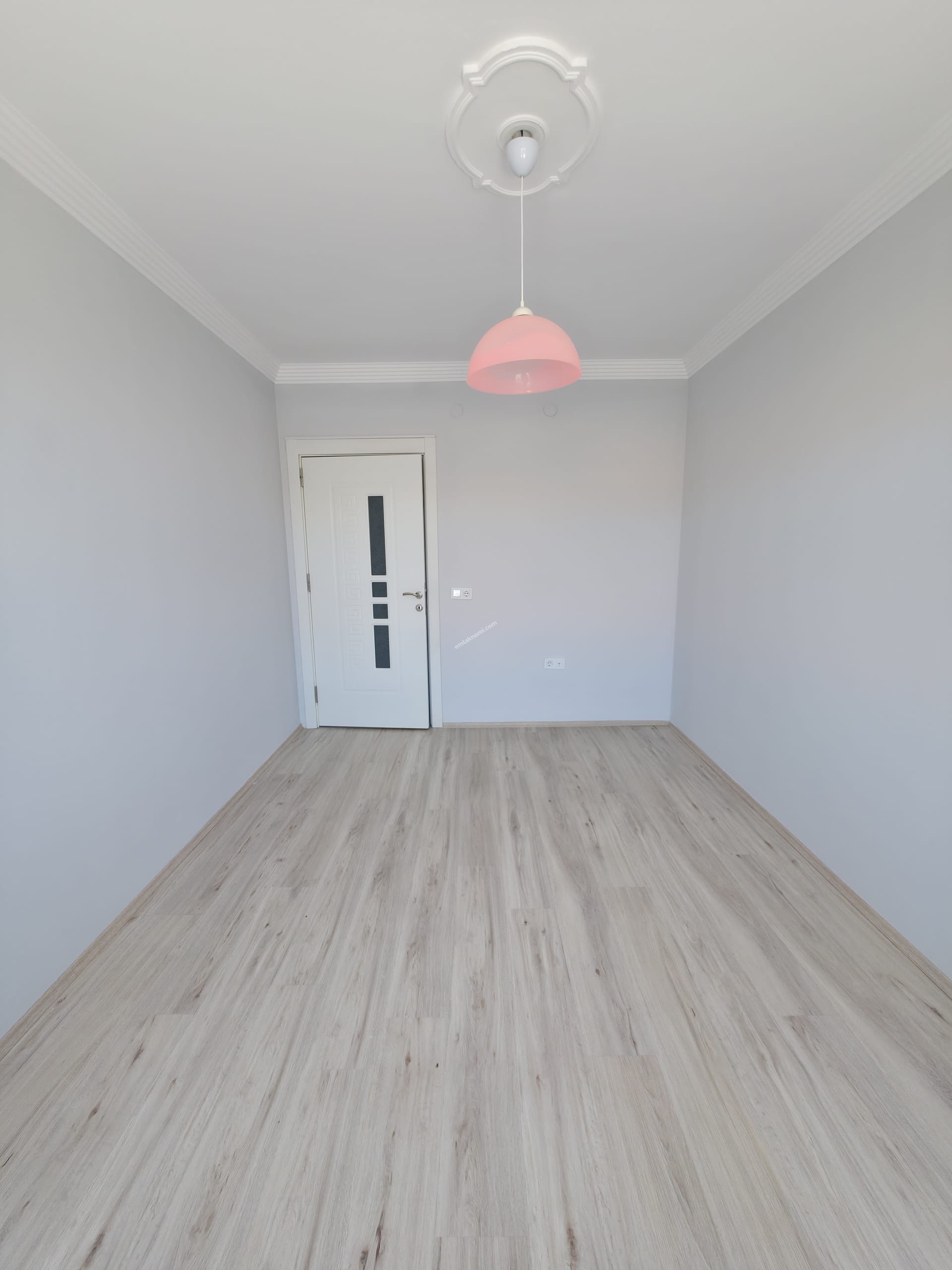 Karaman Şeyh Şamil Mahallesi Satılık 3+1 Daire - Fotoğraf 13