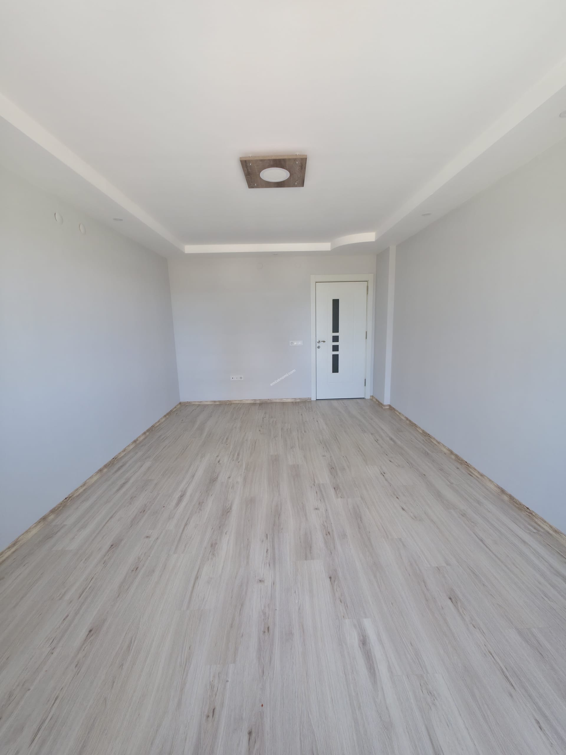 Karaman Şeyh Şamil Mahallesi Satılık 3+1 Daire - Fotoğraf 15