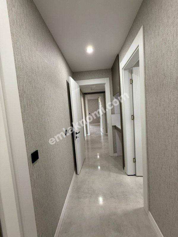 Karaman Yenişehir Mahallesi Satılık 3+1 Daire