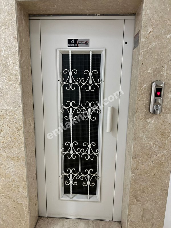 Karaman Cedit Mahallesi Satılık 3+1 Daire - Fotoğraf 7