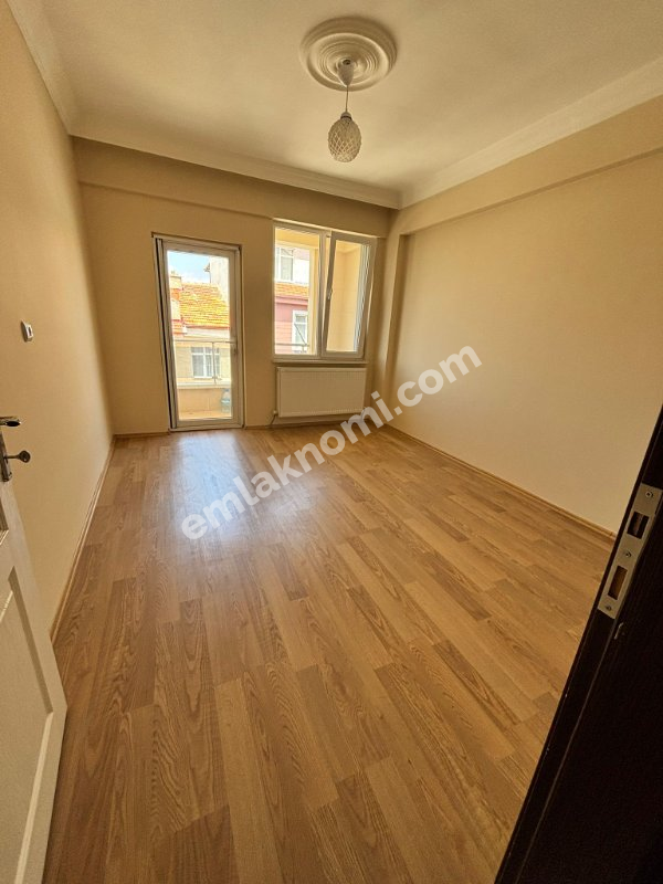 Karaman Hamidiye Mahallesi Satılık 3+1 Daire - Fotoğraf 5