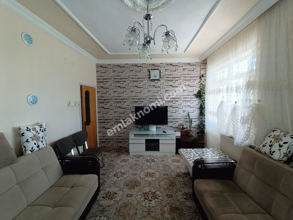 Karaman Mehmet Akif Ersoy Mahallesi Satılık 2+1 Daire - Fotoğraf 6