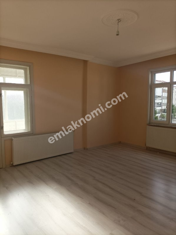 Karaman Kazım Karabekir Paşa Mahallesi Kiralık 3+1 Daire - Fotoğraf 5