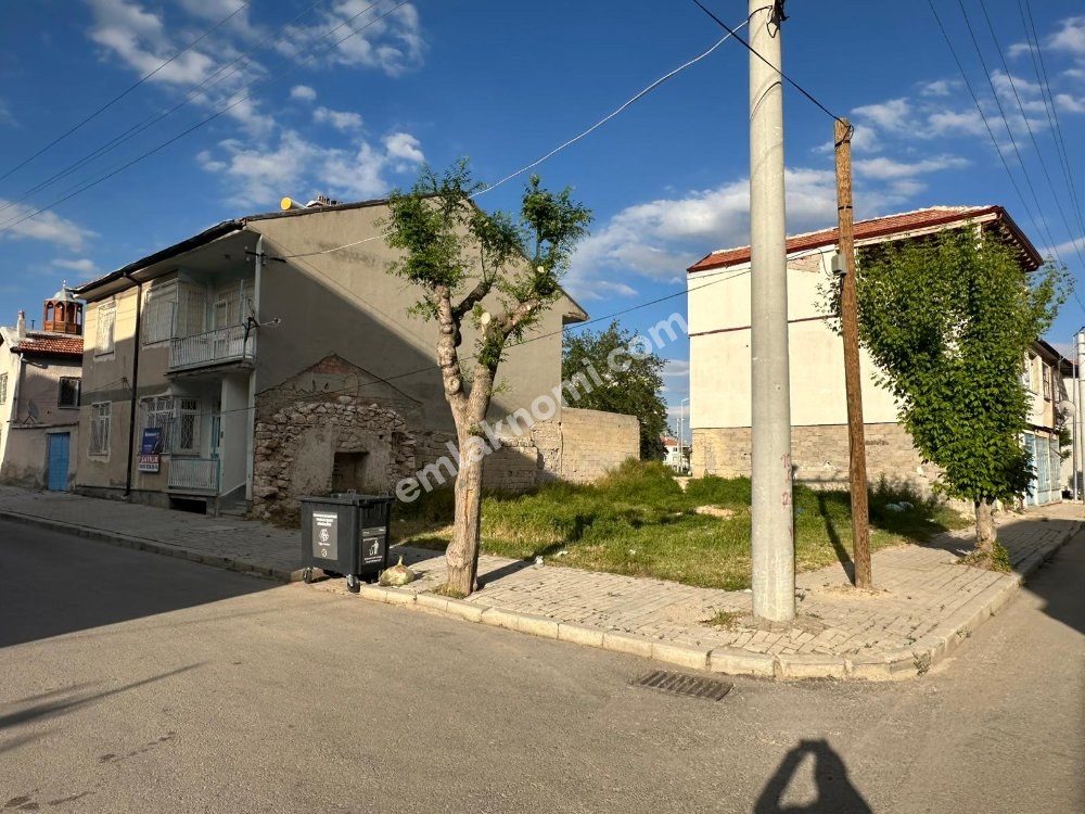 Karaman Yenimahalle Mahallesi Satılık Konut Arsası - Fotoğraf 3