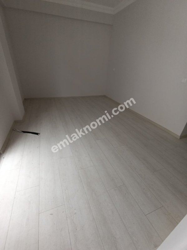 Karaman Tabduk Emre Mahallesi Satılık 4+1 Daire - Fotoğraf 5