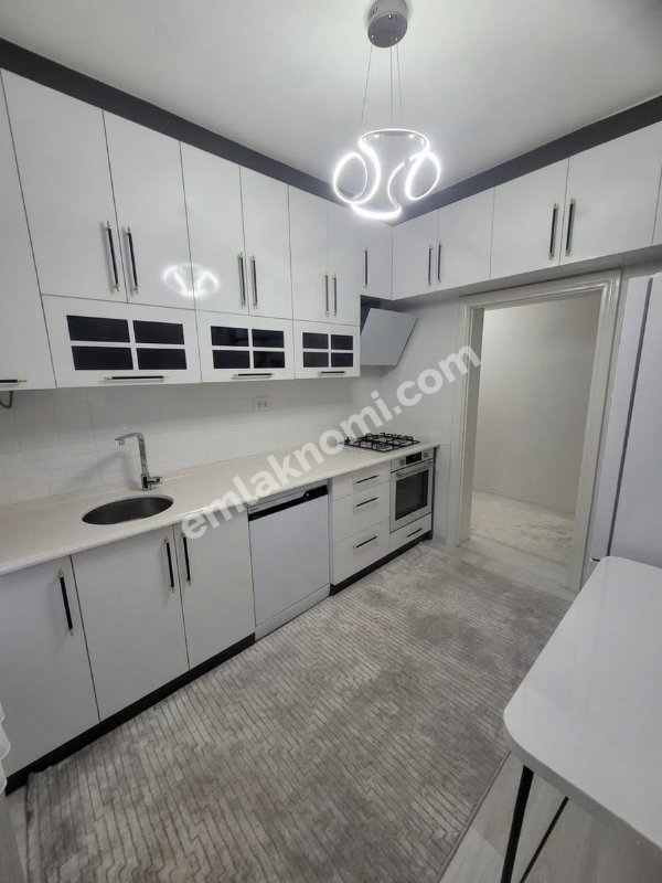 Ereğli Türbe Mahallesi Satılık 2+1 Daire - Fotoğraf 11