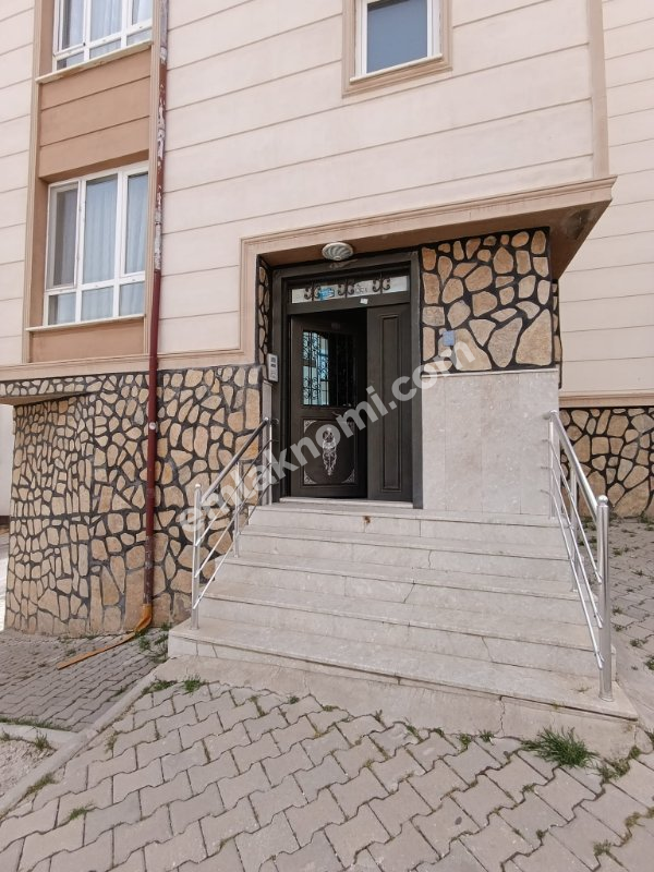 Karaman Mahmudiye Mahallesi Satılık 3+1 Daire - Fotoğraf 4