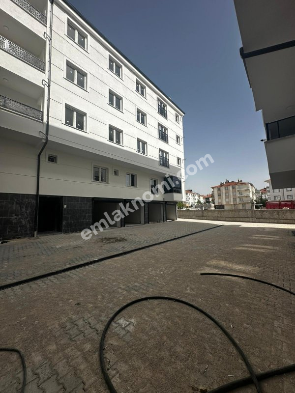 Karaman Kazım Karabekir Paşa Mahallesi Satılık 3+1 Daire | Emlakmaster - Fotoğraf 2