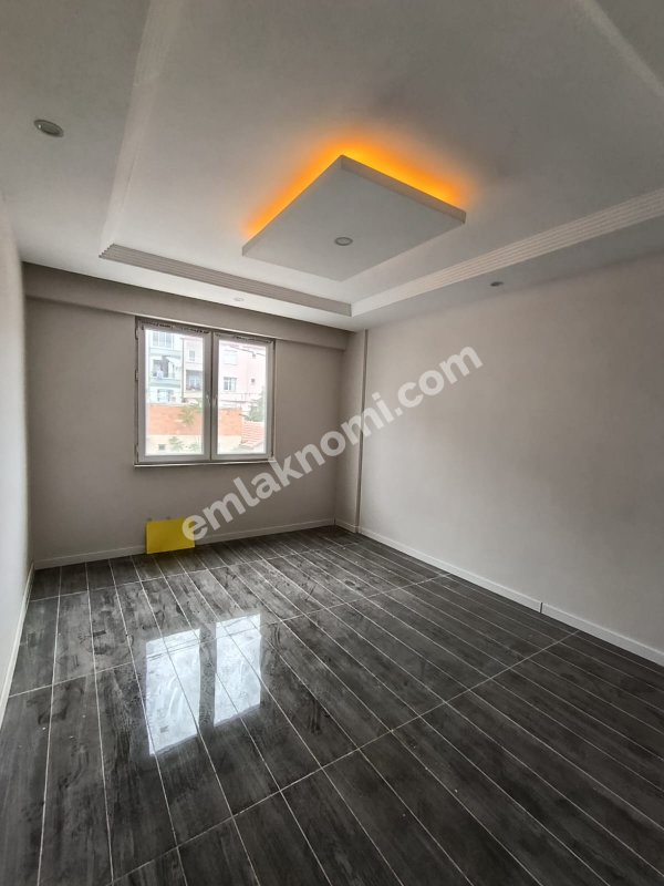 Karaman Yenimahalle Mahallesi Satılık 3+1 Daire - Fotoğraf 3