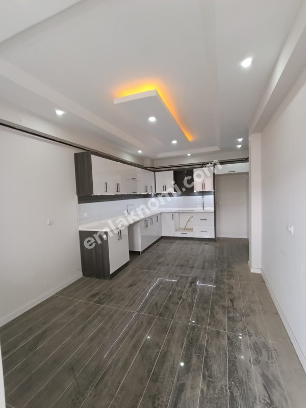 Karaman Yenimahalle Mahallesi Satılık 3+1 Daire - Fotoğraf 8