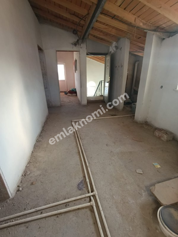 Karaman Beyazkent Mahallesi Satılık 2+1 Daire | Emlakmaster - Fotoğraf 16