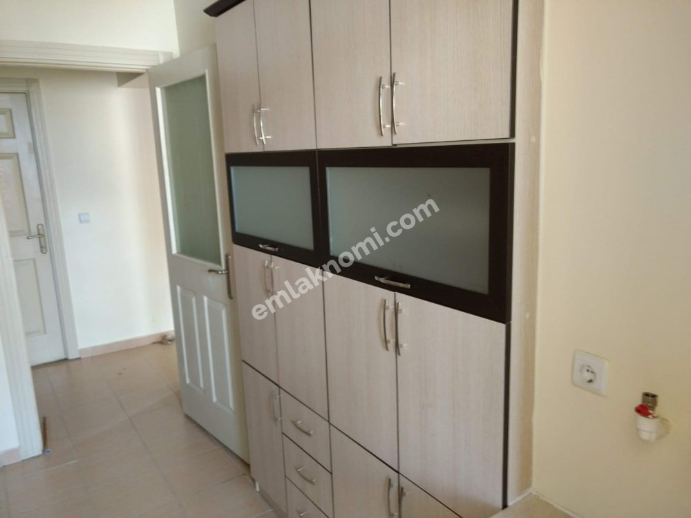 Karaman Başakşehir Mahallesi Kiralık 2+1 Daire | Emlakmaster - Fotoğraf 2