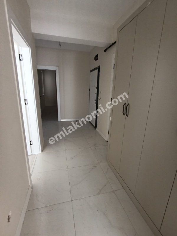 Karaman Abbas Mahallesi Satılık 2+1 Daire - Fotoğraf 2