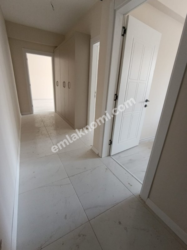 Karaman Abbas Mahallesi Satılık 2+1 Daire - Fotoğraf 5