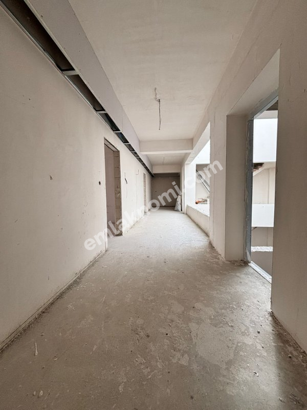 Karaman Abbas Mahallesi Satılık 1+1 Apart - Fotoğraf 9
