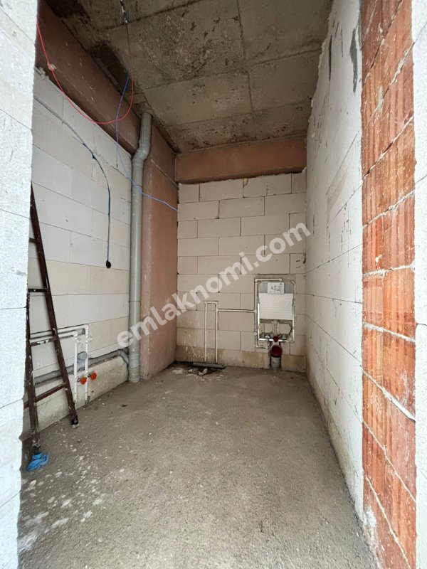 Karaman Abbas Mahallesi Satılık 1+1 Apart - Fotoğraf 11