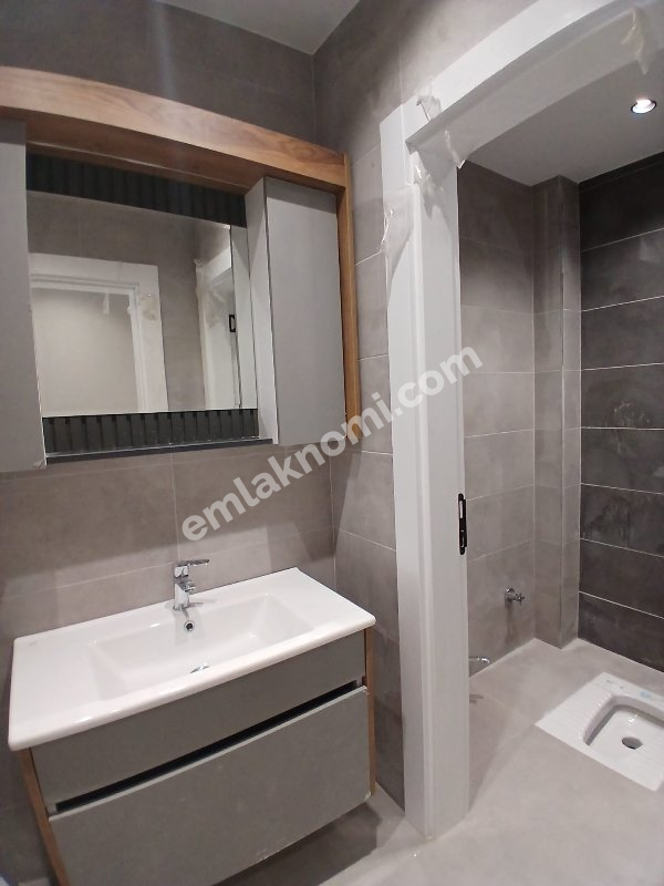Karaman Çeltek Mahallesi Satılık 4+1 Daire - Fotoğraf 13