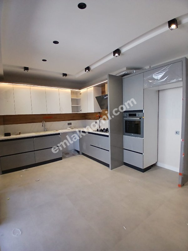 Karaman Çeltek Mahallesi Satılık 4+1 Daire - Fotoğraf 20
