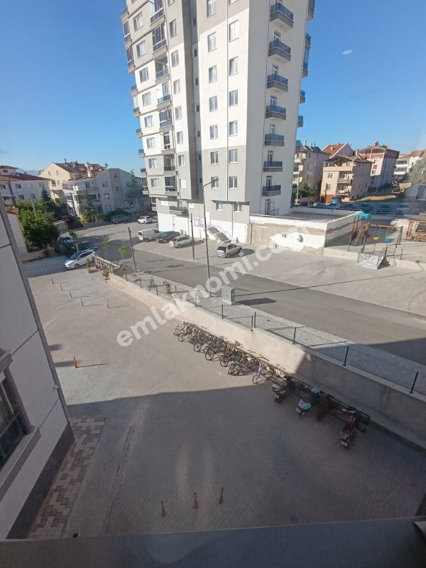 Karaman Zembilli Ali Efendi Mahallesi Satılık 3+1 Daire - Fotoğraf 1