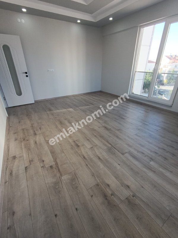 Karaman Zembilli Ali Efendi Mahallesi Satılık 3+1 Daire - Fotoğraf 2