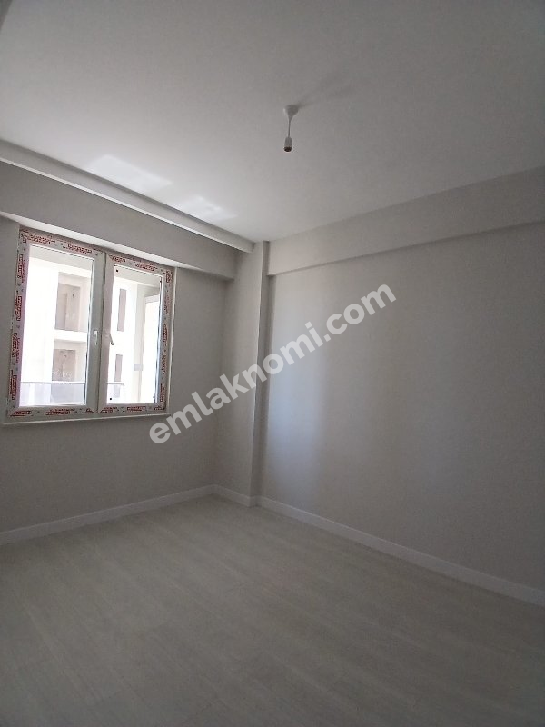 Karaman Hamidiye Mahallesi Satılık 1+1 Apart - Fotoğraf 10