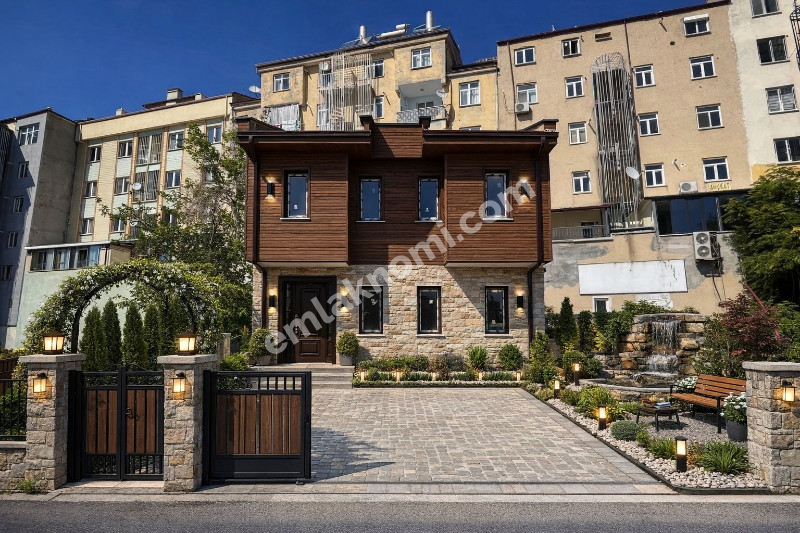 Karaman Mansurdede Mahallesi Satılık 3+1 Ofis
