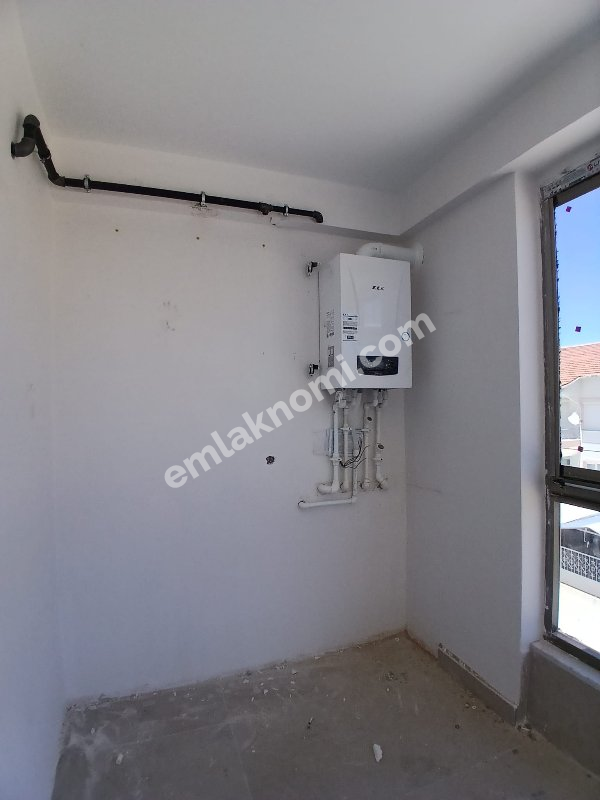 Karaman Şeyh Edebali Mahallesi Satılık 3+1 Daire - Fotoğraf 6