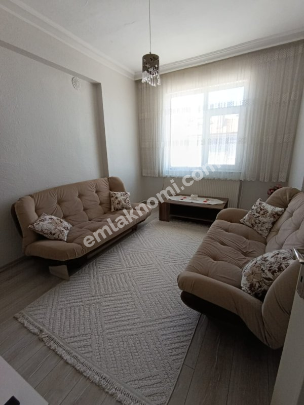 Karaman Ahiosman Mahallesi Satılık 2+1 Daire - Fotoğraf 2