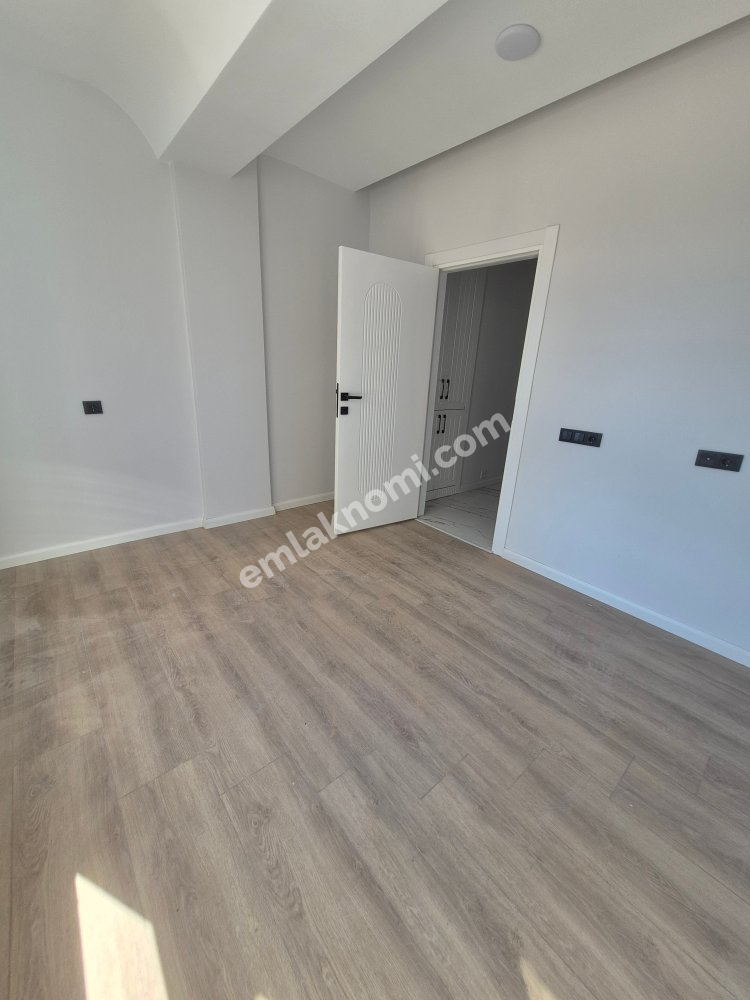 Ereğli Çömlekçi Mahallesi Kiralık 2+1 Daire - Fotoğraf 4