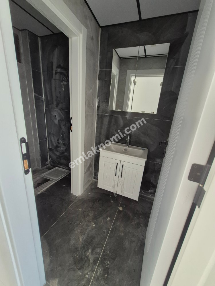 Ereğli Çömlekçi Mahallesi Kiralık 2+1 Daire - Fotoğraf 6