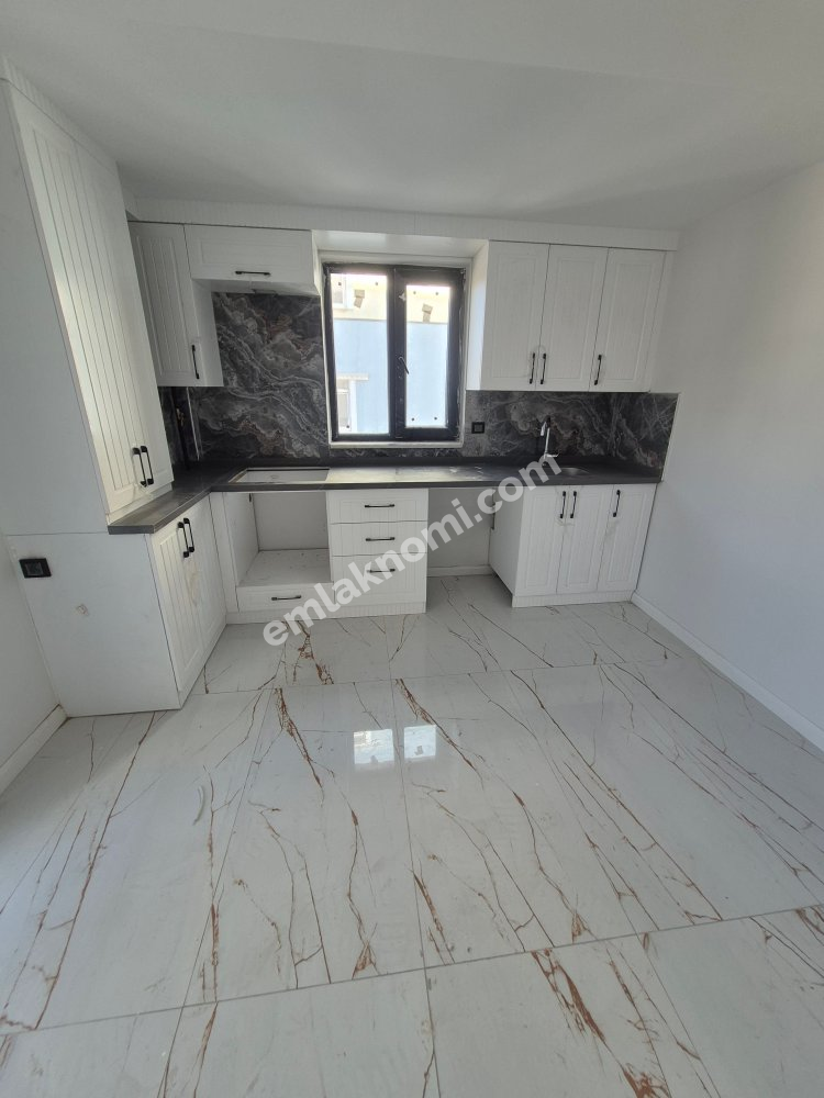 Ereğli Çömlekçi Mahallesi Kiralık 2+1 Daire - Fotoğraf 23