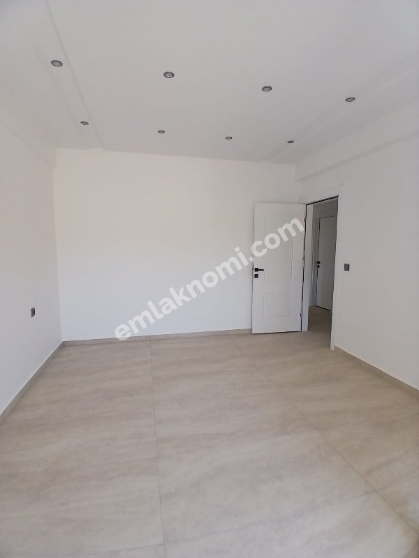Karaman İmaret Mahallesi Satılık 4+1 Daire - Fotoğraf 7
