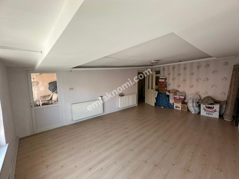 Karaman Mahmudiye Mahallesi Satılık 6+2 Dublex | Emlakmaster - Fotoğraf 16