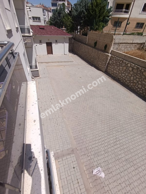 Karaman Tabduk Emre Mahallesi Satılık 1+1 Daire | Emlakmaster - Fotoğraf 3