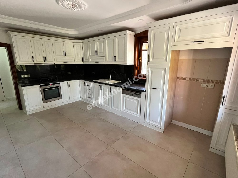 Karaman Mehmet Akif Ersoy Mahallesi Satılık 6+2 Villa | Emlakmaster - Fotoğraf 12