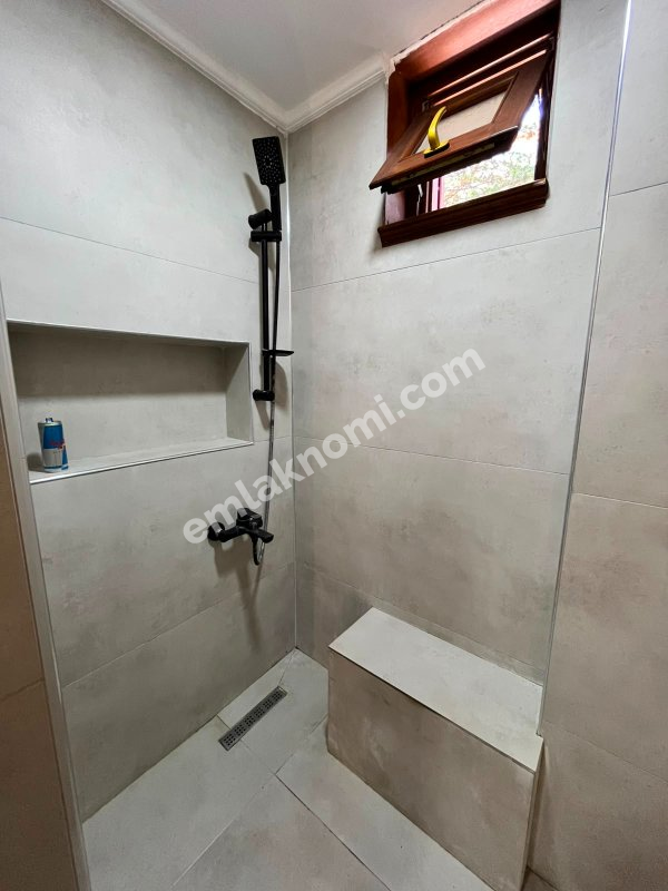 Karaman Mehmet Akif Ersoy Mahallesi Satılık 6+2 Villa | Emlakmaster - Fotoğraf 16