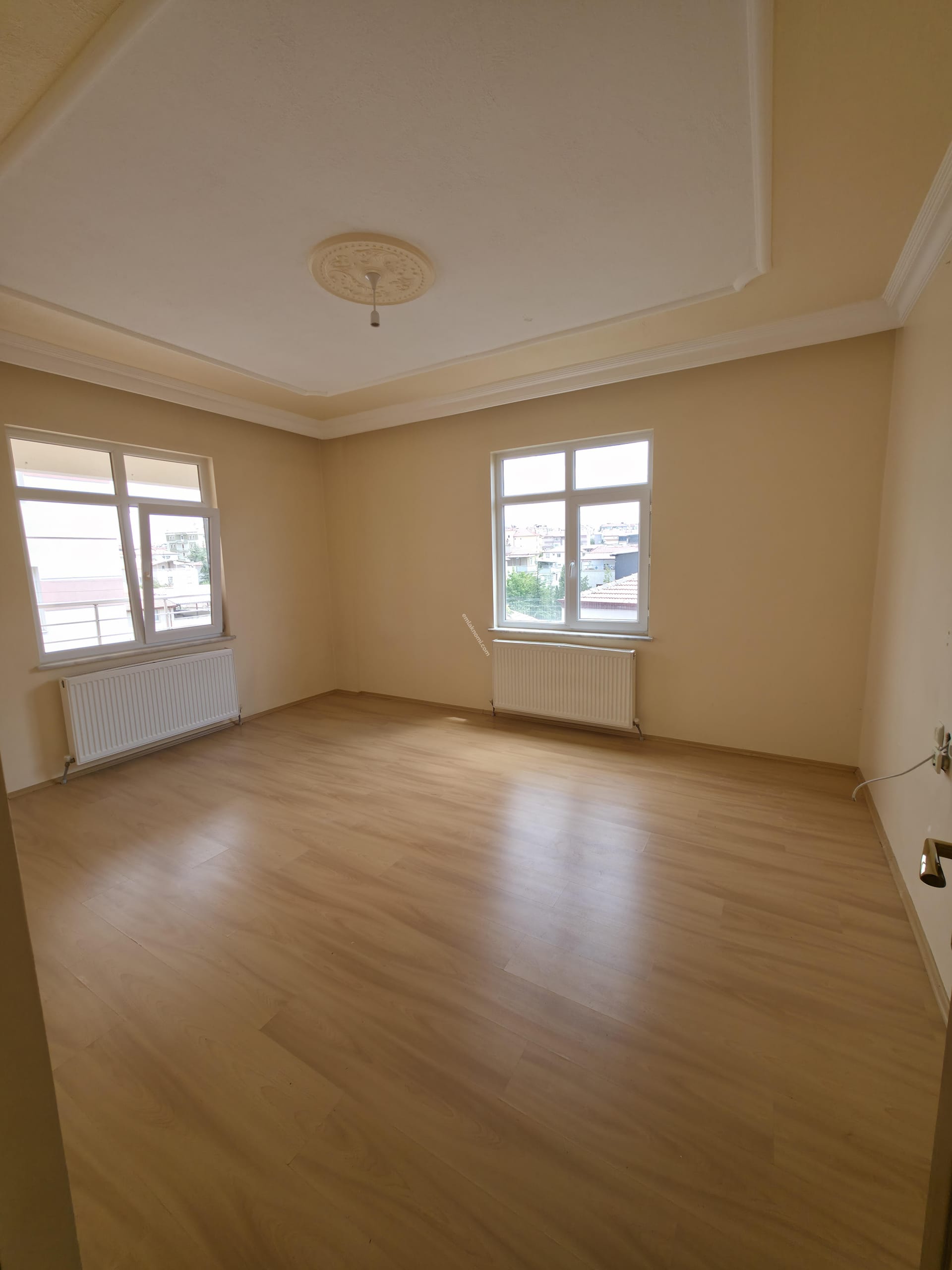 Karaman Yunuskent Mahallesi Kiralık 3+1 Daire