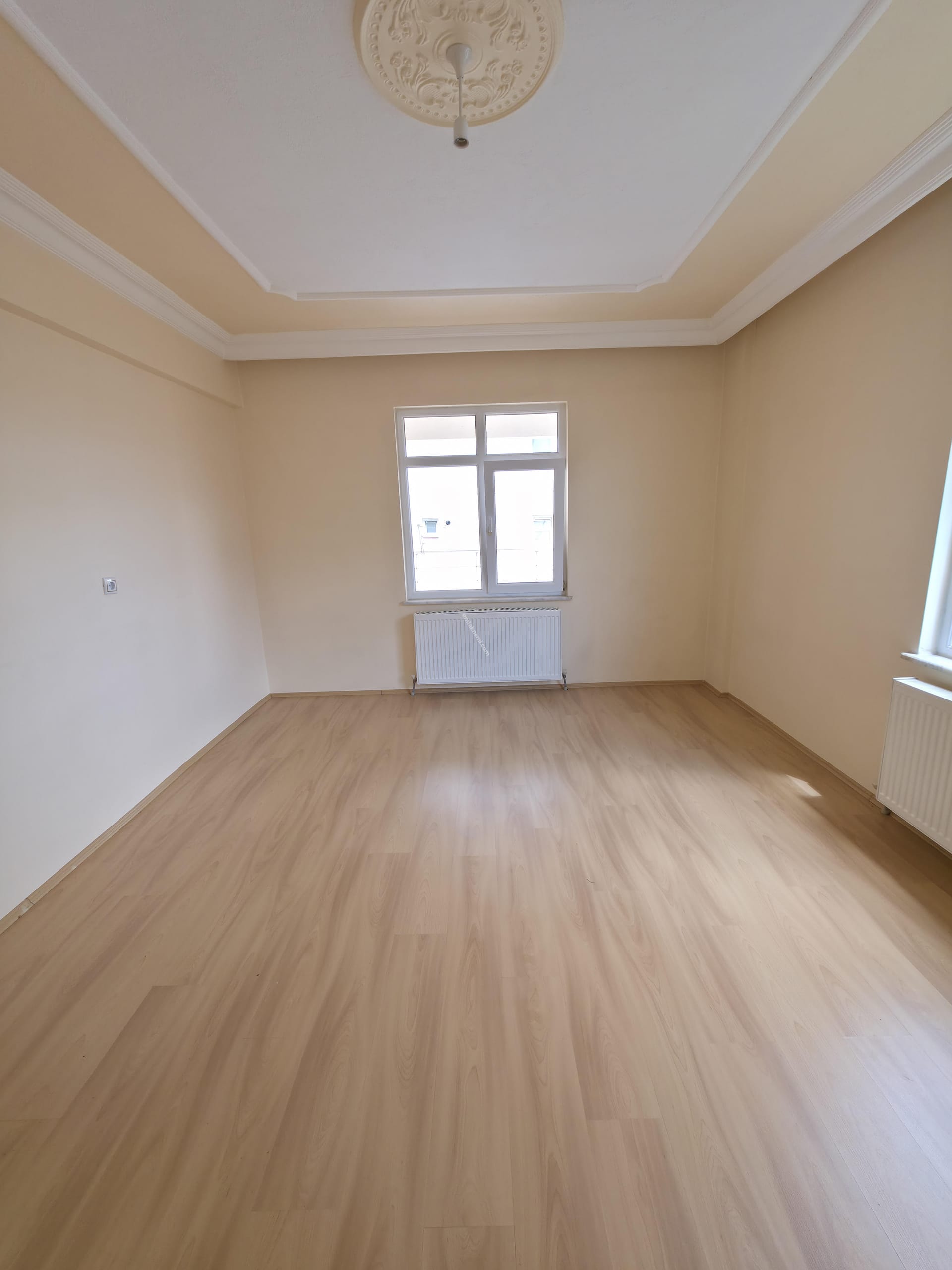 Karaman Yunuskent Mahallesi Kiralık 3+1 Daire | Emlakmaster - Fotoğraf 5