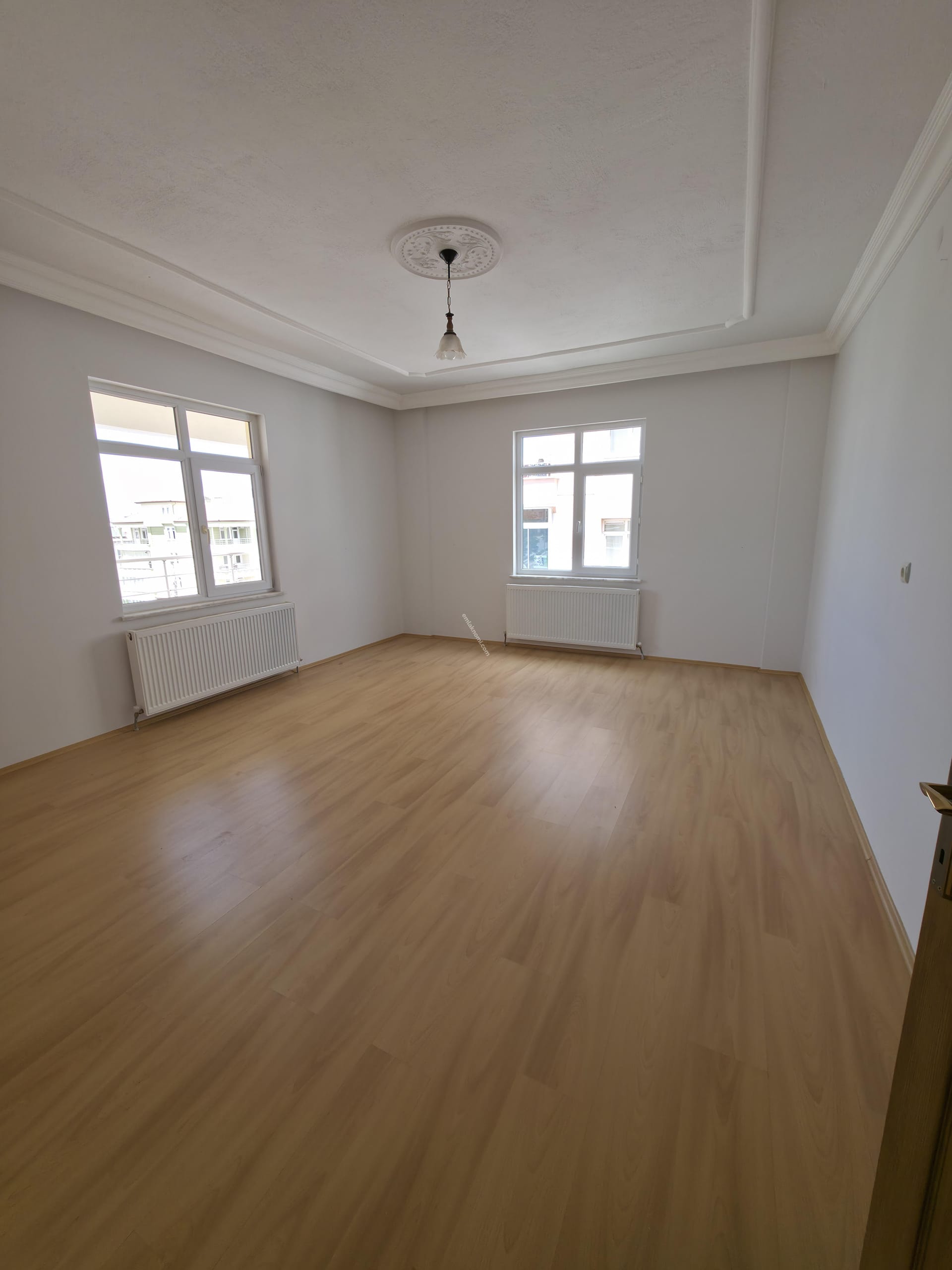 Karaman Yunuskent Mahallesi Kiralık 3+1 Daire | Emlakmaster - Fotoğraf 7