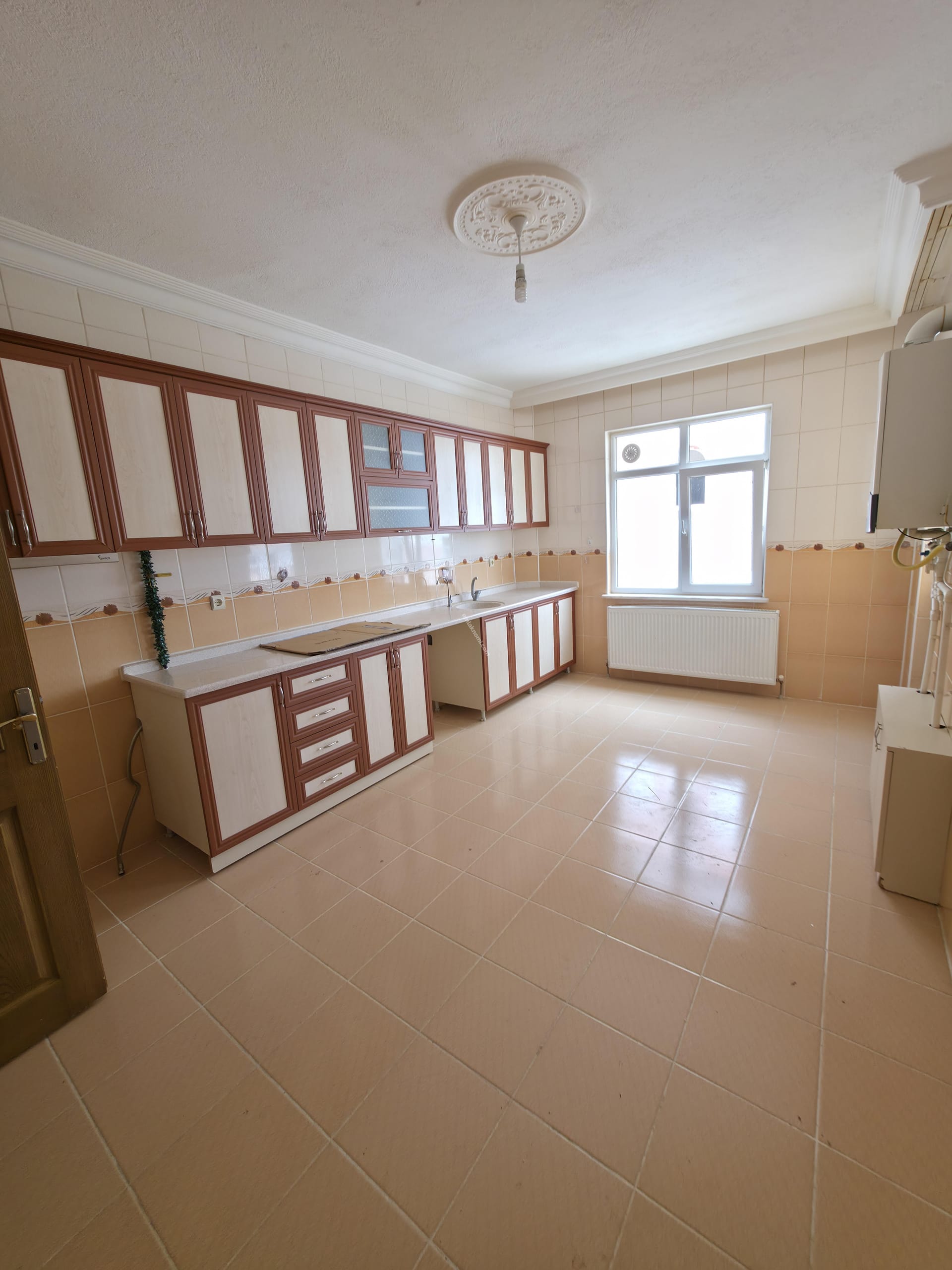 Karaman Yunuskent Mahallesi Kiralık 3+1 Daire | Emlakmaster - Fotoğraf 10