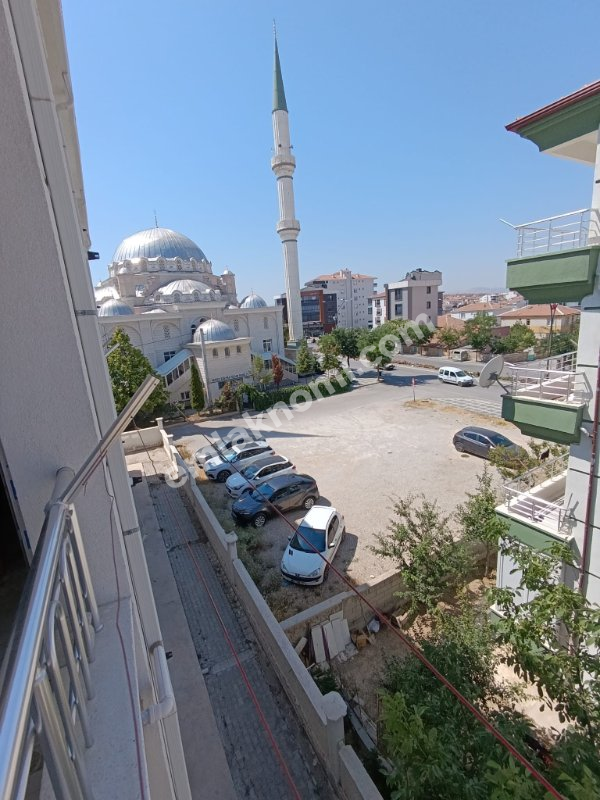 Karaman Tabduk Emre Mahallesi Kiralık 1+1 Apart - Fotoğraf 2