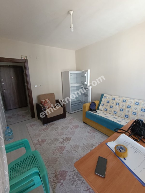 Karaman Tabduk Emre Mahallesi Kiralık 1+1 Apart - Fotoğraf 4