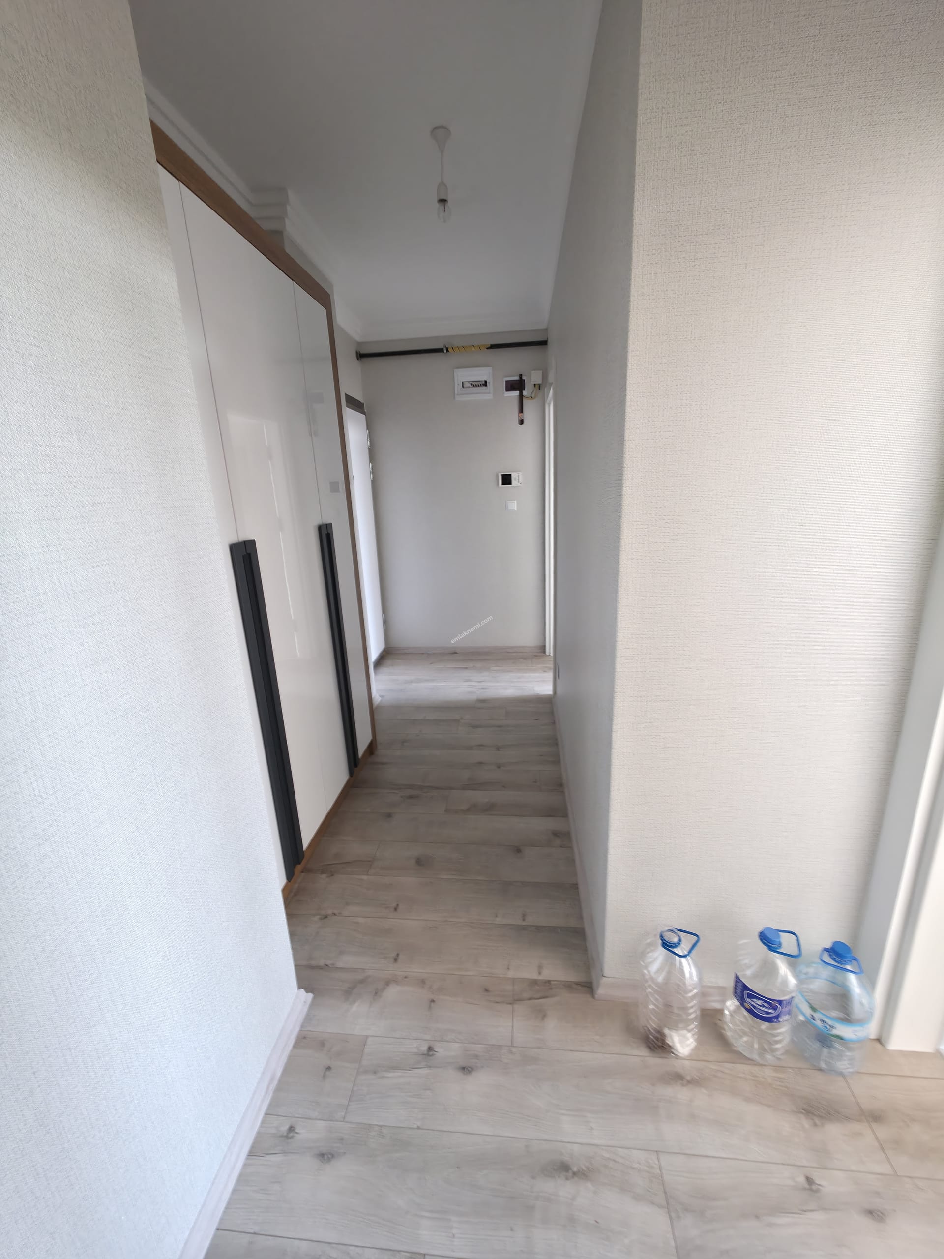 Karaman Urgan Mahallesi Kiralık 1+1 Apart - Fotoğraf 11