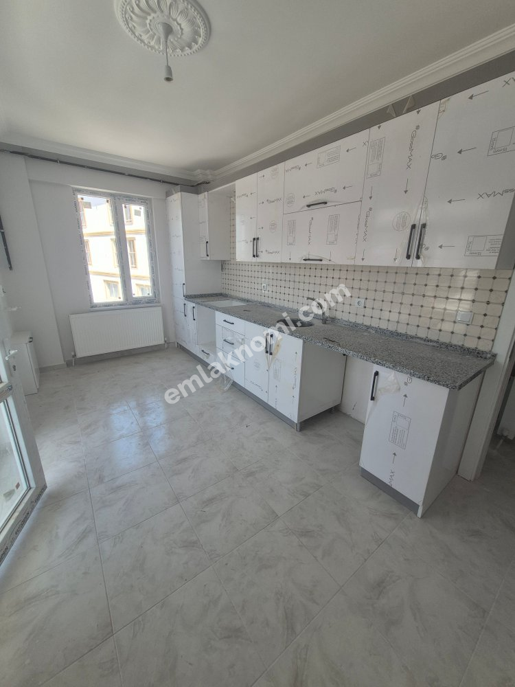 Ereğli Çömlekçi Mahallesi Satılık 2+1 Daire - Fotoğraf 18