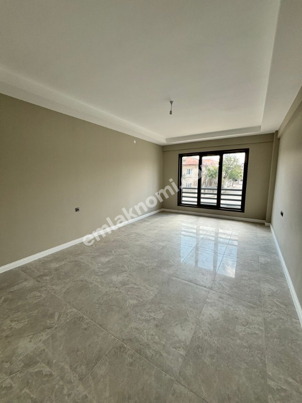 Karaman Sümer Mahallesi Satılık 3+1 Daire - Fotoğraf 14