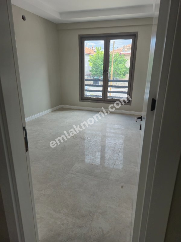 Karaman Sümer Mahallesi Satılık 3+1 Daire - Fotoğraf 26