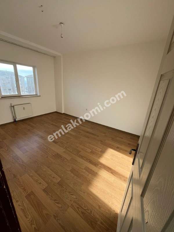 Karaman Başakşehir Mahallesi Kiralık 2+1 Daire