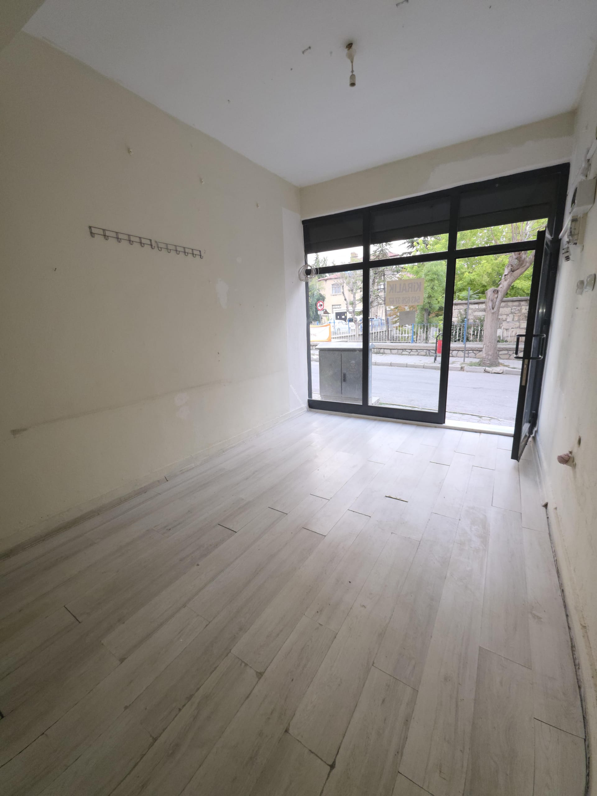 Karaman Sekiçeşme Mahallesi Kiralık Dükkan